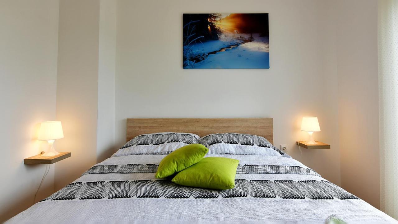 Apartman Mate Rakovica Ngoại thất bức ảnh
